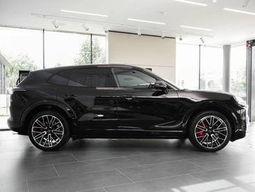 Porsche Cayenne E4 Turbo Electric — photo 2