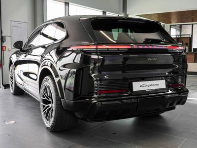 Porsche Cayenne E4 Turbo Electric