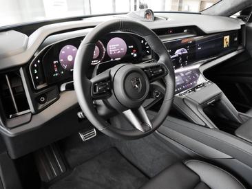 Porsche Cayenne E4 Turbo Electric — photo 12