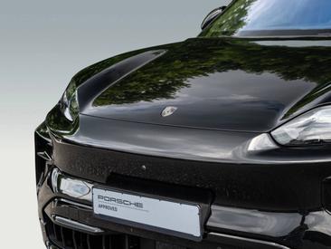 Porsche Cayenne E4 Turbo Electric — photo 9
