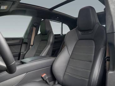 Porsche Cayenne E4 Turbo Electric — photo 12