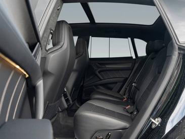Porsche Cayenne E4 Turbo Electric — photo 13