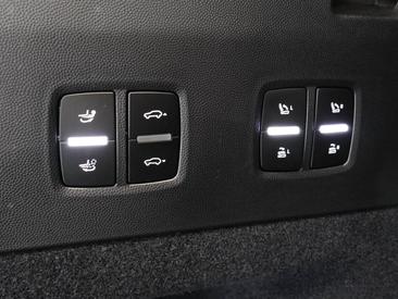 Porsche Cayenne E4 Turbo Electric — photo 19