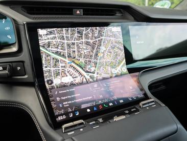 Porsche Cayenne E4 Turbo Electric — photo 16