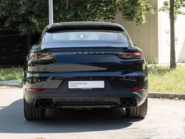 Porsche Cayenne III Turbo GT — photo 5