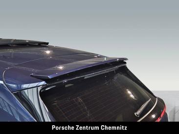 Porsche Cayenne E4 Electric — photo 11