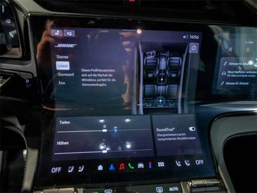 Porsche Cayenne E4 Turbo Electric — photo 23