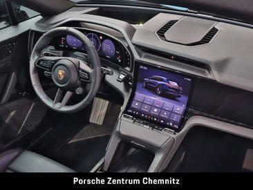 Porsche Cayenne E4 Electric — photo 27
