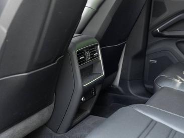 Porsche Cayenne III Turbo GT — photo 24