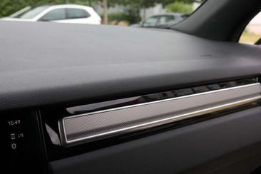 Porsche Cayenne III S Platinum Edition — photo 14