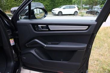 Porsche Cayenne III S Platinum Edition — photo 18