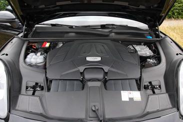 Porsche Cayenne III S Platinum Edition — photo 20