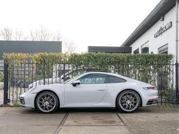 Porsche 992 I Carrera — photo 4