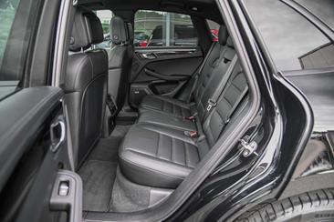 Porsche Macan Electrique S — photo 15