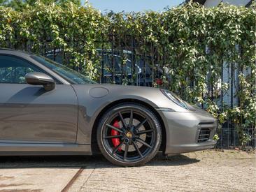 Porsche 992 I Carrera S — photo 17