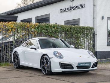 Porsche 991 Carrera — photo 9