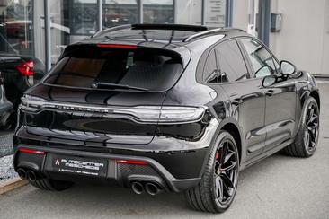 Porsche Macan Electrique S — photo 26