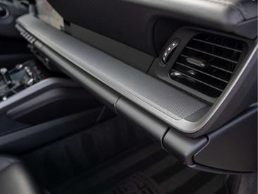 Porsche 992 I Carrera — photo 31