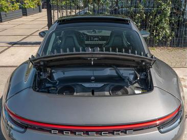 Porsche 992 I Carrera S — photo 46