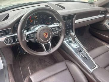 Porsche 991 I Carrera — photo 7
