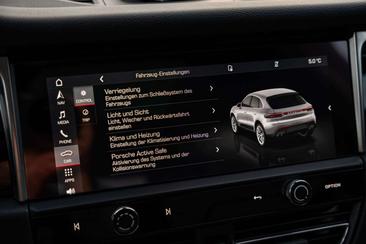Porsche Macan Electrique S — photo 38