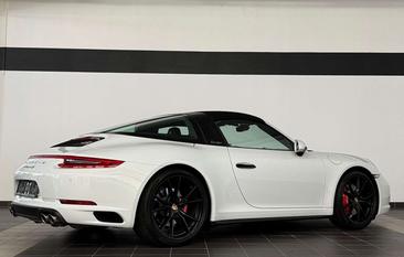 Porsche 991 II Targa 4S — photo 4