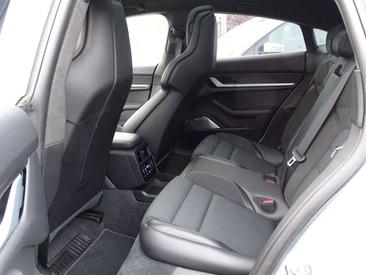 Porsche Taycan Turbo S — photo 21