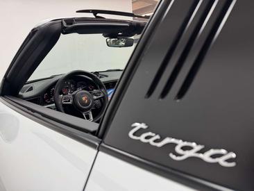 Porsche 991 II Targa 4S — photo 12