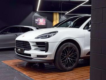 Porsche Macan Electrique S — photo 5