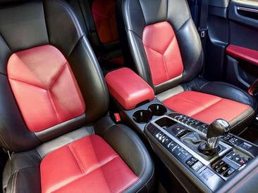Porsche Macan Electrique S — photo 15