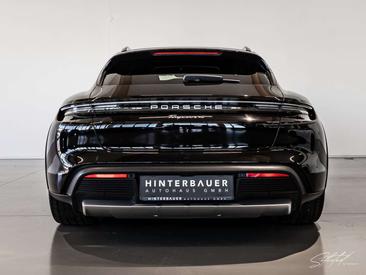 Porsche Taycan — photo 19