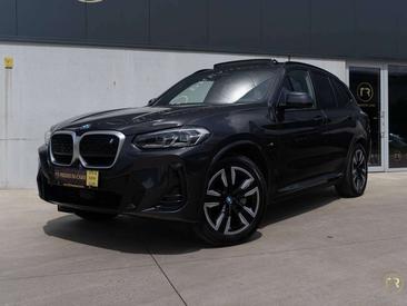 BMW iX3 — photo 2