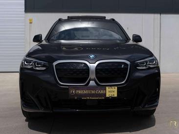 BMW iX3 — photo 6