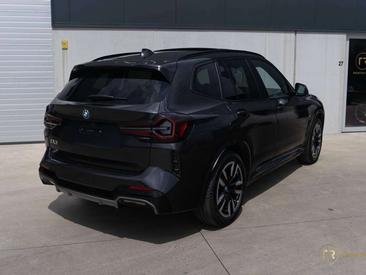 BMW iX3 — photo 14