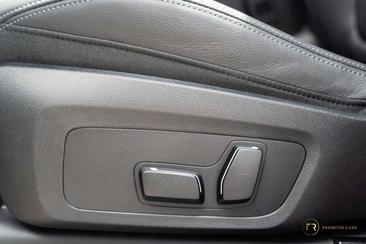BMW iX3 — photo 24