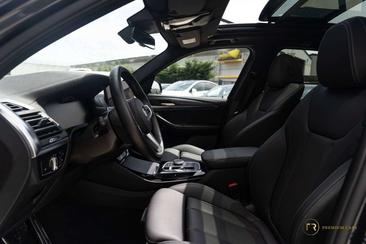BMW iX3 — photo 25