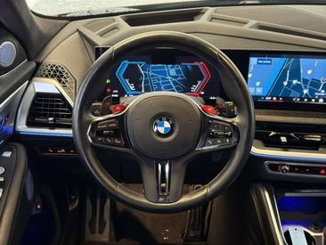 BMW XM — photo 4