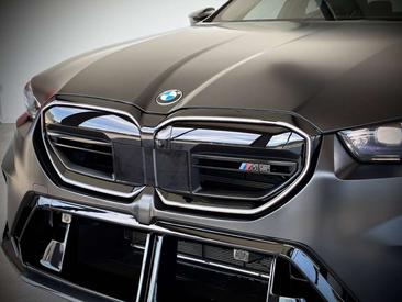 BMW M5 — photo 5