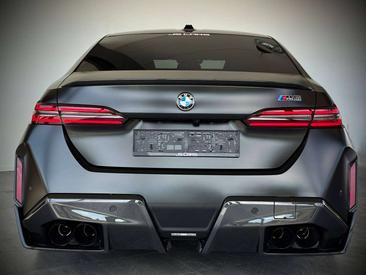 BMW M5 — photo 14