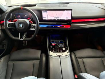 BMW M5 — photo 36