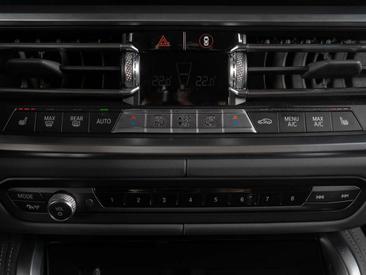 BMW M4 XDrive — photo 23