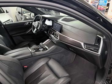 BMW X6 M Sport M40d — photo 11