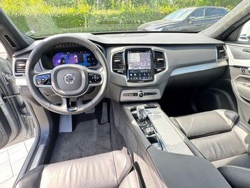 Volvo XC90 B5 Ultimate — photo 14