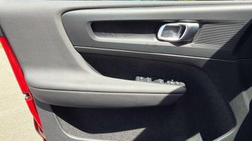 Volvo C40 Recharge PLUS — photo 18