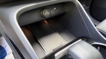 Volvo C40 Recharge PLUS — photo 20