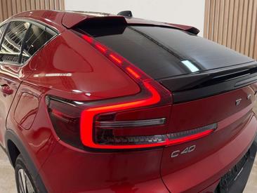 Volvo C40 Coupé SUV Recharge Single Motor Extended Range — photo 8