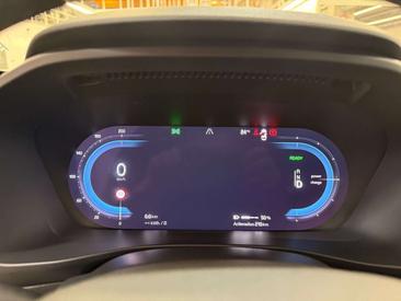 Volvo C40 Coupé SUV Recharge Single Motor Extended Range — photo 16