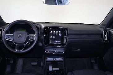 Volvo C40 Recharge Ultimate — photo 16