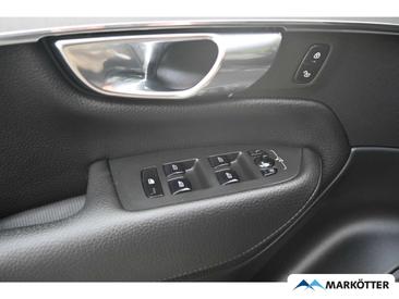Volvo XC90 B5 Momentum — photo 21