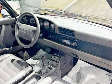 Porsche 964 Carrera 2 — photo 11